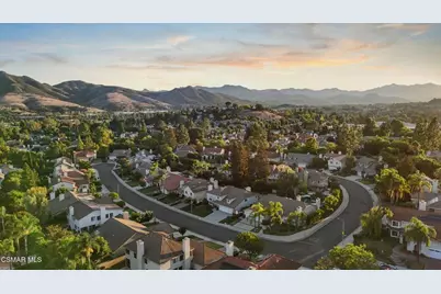 5765 Ridgebrook Drive, Agoura Hills, CA 91301 - Photo 9