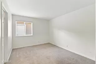 2085 Casual Ct, Simi Valley, CA 93065 - Photo 29