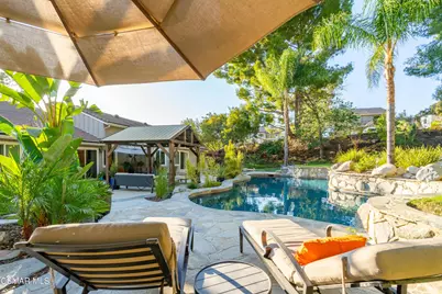 2085 Casual Court, Simi Valley, CA 93065 - Photo 43