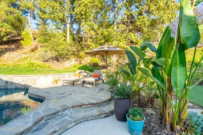 2085 Casual Court, Simi Valley, CA 93065 - Photo 39
