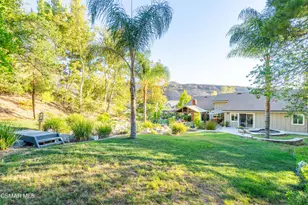 2085 Casual Ct, Simi Valley, CA 93065 - Photo 7