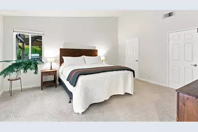 2085 Casual Court, Simi Valley, CA 93065 - Photo 55
