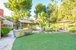 2085 Casual Ct, Simi Valley, CA 93065 - Photo 43