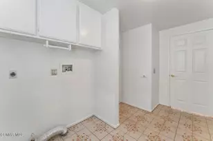 4543 Skidmore Ct, Moorpark, CA 93021 - Photo 13