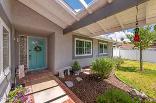 6547 Pinion St, Oak Park, CA 91377 - Photo 3