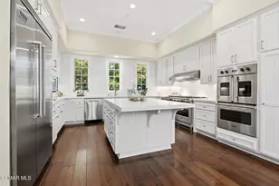 3039 Faring Ford Rd, Thousand Oaks, CA 91361 - Photo 13