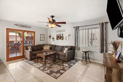 2827 Tiffaney Lane, Simi Valley, CA 93063 - Photo 11