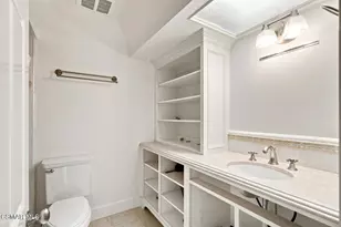 631 Camino Verde, Thousand Oaks, CA 91360 - Photo 27