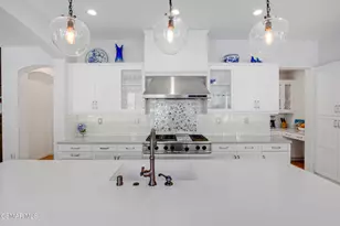 6167 Deerhill Rd, Oak Park, CA 91377 - Photo 9