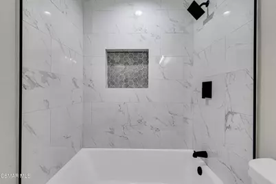 359 Garfield Rondo, Ventura, CA 93003 - Photo 19