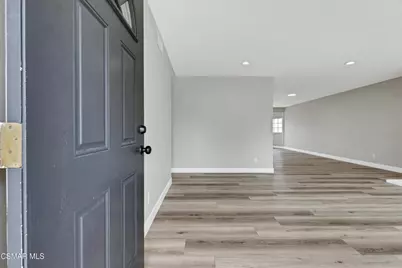 359 Garfield Rondo, Ventura, CA 93003 - Photo 5