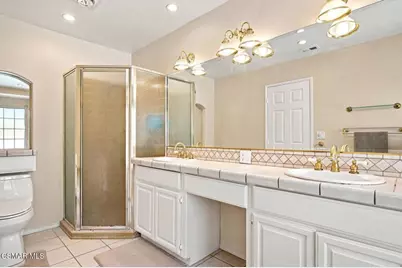273 Locust Avenue, Oak Park, CA 91377 - Photo 19