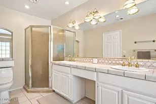 273 Locust Ave, Oak Park, CA 91377 - Photo 19