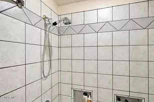 273 Locust Ave, Oak Park, CA 91377 - Photo 39