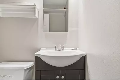 1805 E Avenida De Las Flores, Thousand Oaks, CA 91362 - Photo 9