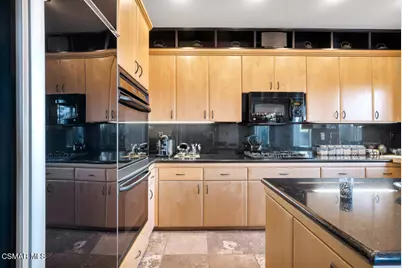 1979 Seabreeze Street, Thousand Oaks, CA 91320 - Photo 17