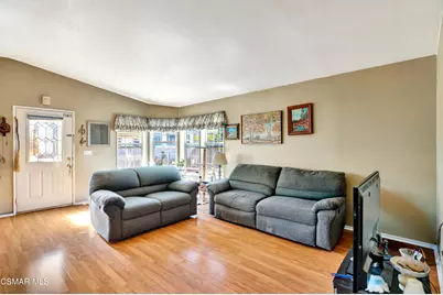 11401 Topanga Canyon Boulevard #98, Chatsworth, CA 91311 - Photo 7