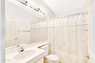 11401 Topanga Canyon Boulevard #98, Chatsworth, CA 91311 - Photo 11