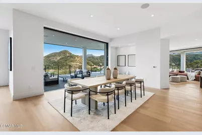 461 Lake Sherwood Drive, Westlake Village, CA 91361 - Photo 13