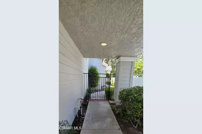 5645 Tanner Ridge Avenue, Thousand Oaks, CA 91362 - Photo 3