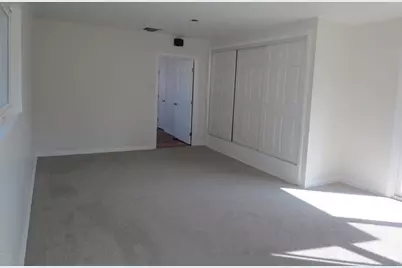 19128 Delano Street, Tarzana, CA 91335 - Photo 19