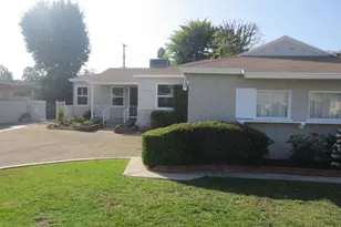 19128 Delano St, Tarzana, CA 91335 - Photo 27