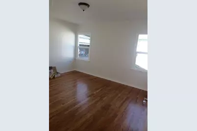 19128 Delano Street, Tarzana, CA 91335 - Photo 13