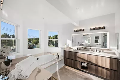 315 Toyon Court, Thousand Oaks, CA 91362 - Photo 33