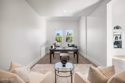 315 Toyon Court, Thousand Oaks, CA 91362 - Photo 11