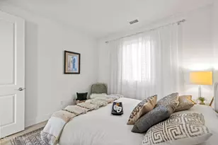 20811 W Bur Oak Circle, Porter Ranch, CA 91326 - Photo 33