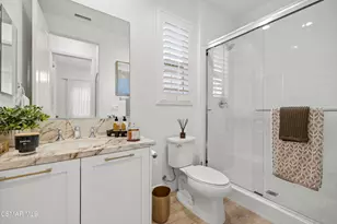 20811 W Bur Oak Circle, Porter Ranch, CA 91326 - Photo 39