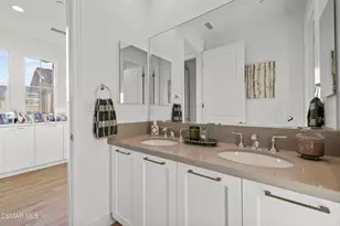 20811 W Bur Oak Circle, Porter Ranch, CA 91326 - Photo 35