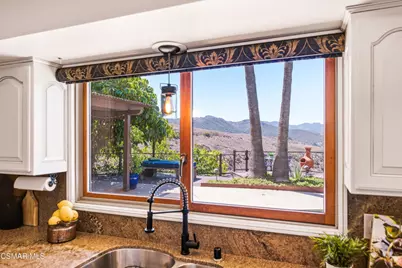3515 Twin Lake, Westlake Village, CA 91361 - Photo 15