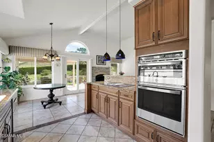 590 Innwood Rd, Simi Valley, CA 93065 - Photo 29