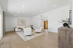 6652 Daryn Dr, West Hills, CA 91307 - Photo 9