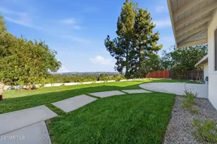 6652 Daryn Dr, West Hills, CA 91307 - Photo 21