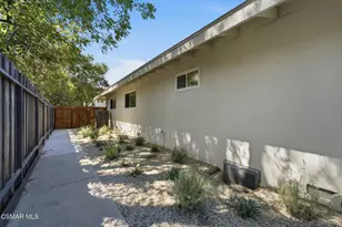 6652 Daryn Dr, West Hills, CA 91307 - Photo 25