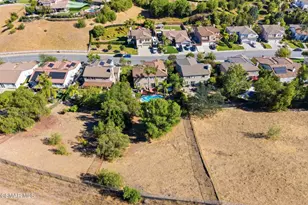 2273 Rudolph Dr, Simi Valley, CA 93065 - Photo 15