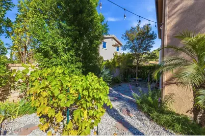 2273 Rudolph Drive, Simi Valley, CA 93065 - Photo 53