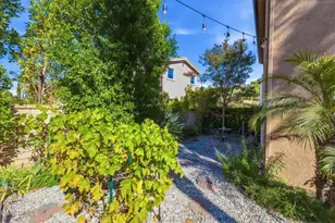 2273 Rudolph Dr, Simi Valley, CA 93065 - Photo 53