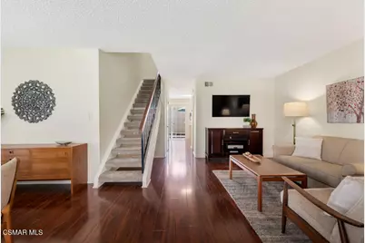 19208 Hamlin Street #4, Reseda, CA 91335 - Photo 9