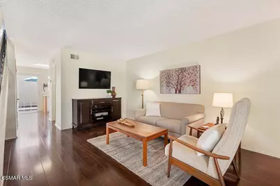 19208 Hamlin Street #4, Reseda, CA 91335 - Photo 11