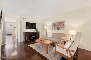19208 Hamlin St, Reseda, CA 91335 - Photo 11