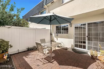 19208 Hamlin Street #4, Reseda, CA 91335 - Photo 17