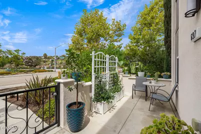 697 Camino Tierra Santa, Camarillo, CA 93010 - Photo 5