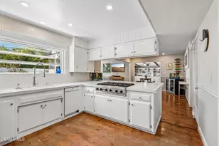 9653 Oakdale Ave, Chatsworth, CA 91311 - Photo 23