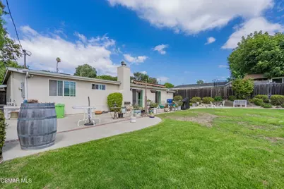 118 Lear Circle, Thousand Oaks, CA 91360 - Photo 19