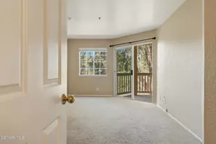 5728 Oak Bend Ln, Oak Park, CA 91377 - Photo 19