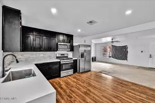 6877 Pine Ave, 29 Palms MCB, CA 92277 - Photo 13
