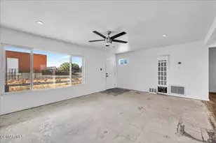 6877 Pine Ave, 29 Palms MCB, CA 92277 - Photo 9